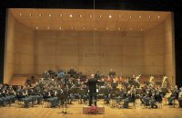 slika z nastopa orkestra v Cankarjevem domu - 2004