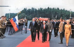Srečanje Bush - Putin 2001
