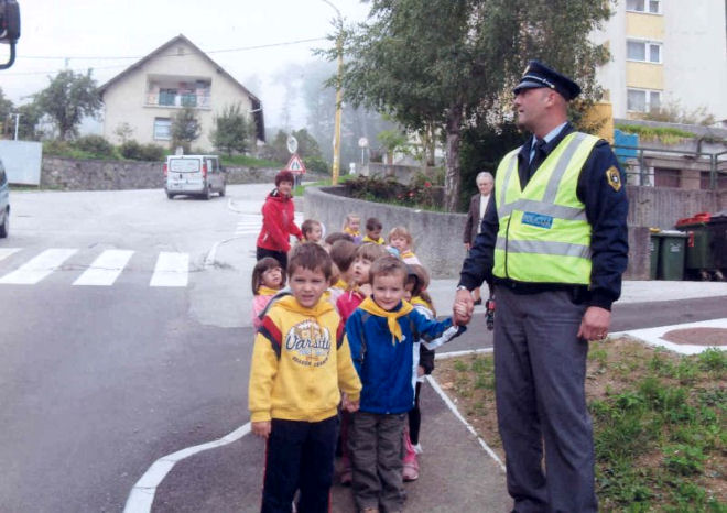 100922-VrtecZaPolicistaPPHrastnik01