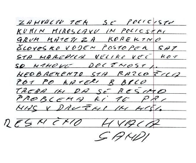 120605-ObcanZaPolicistaInPolicistkoPPVic