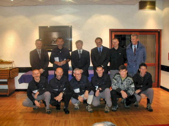 20011109-CoOju skupinska