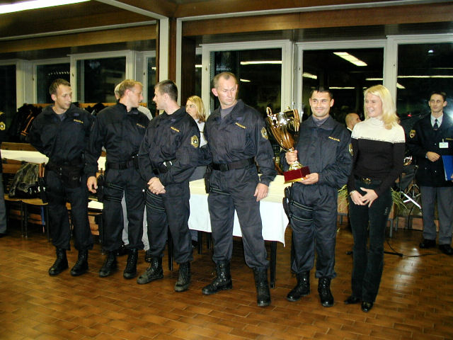 prehodni pokal