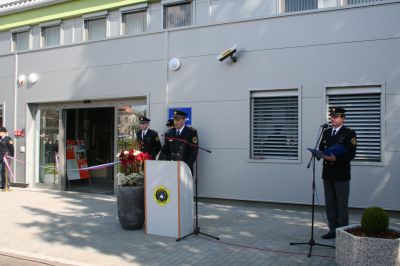 slika s slovesnosti ob odprtju nove policijske postaje, Brežice 2007