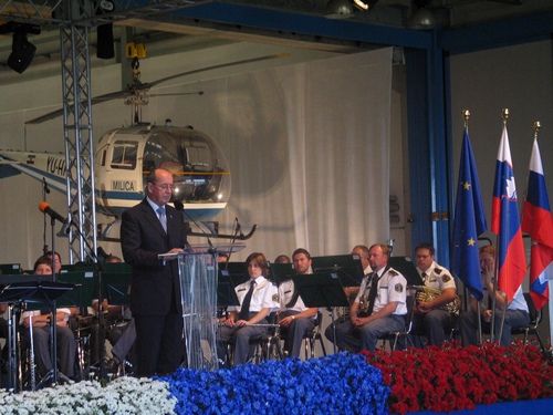 govor09
