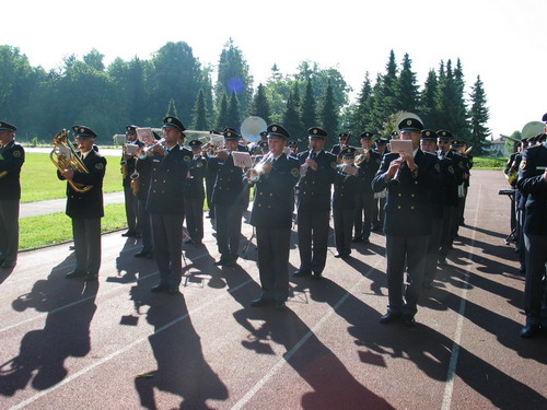 slika z nastopa Policijskega orkestra ob odprtju šestih policijskih iger, Tacen, 2007