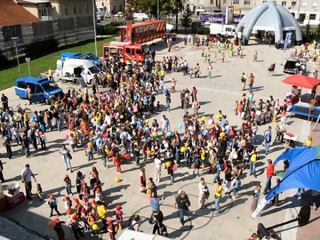 sep19-otroskiBazar07