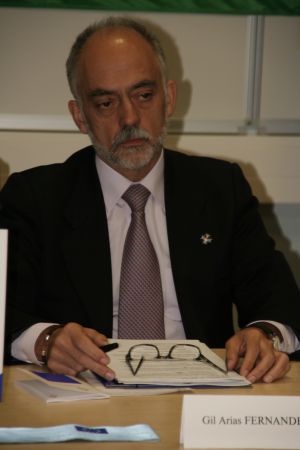 Fernandez