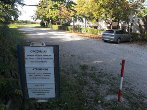 parkirisce1