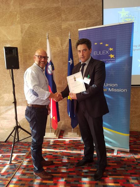 EULEX-b