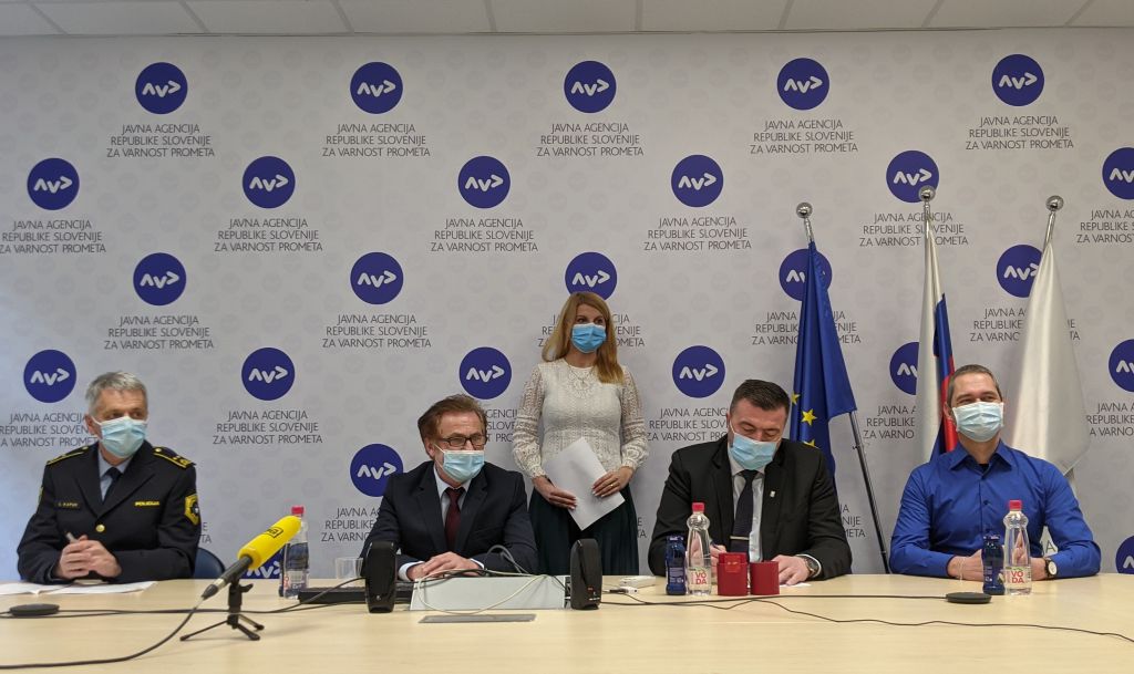 Z leve Kapun Hribar SternadPraznikar Pisek Pauser