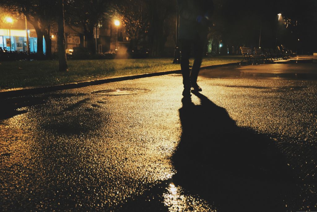 Pedestrian 925850 StockSnap Pixabay
