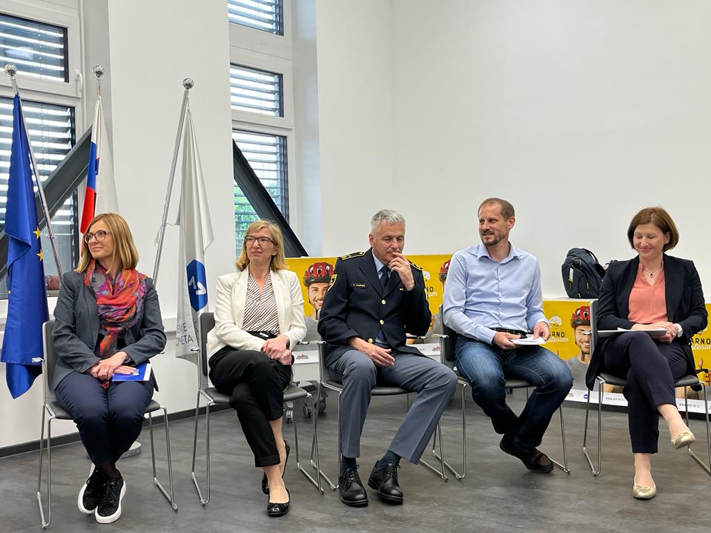 z leve mag felser dr markl mag kapun g steklacic medved voglar