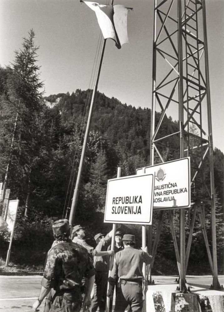 Fotografija z razstave Skupaj do zmage