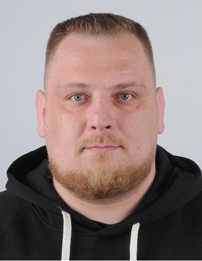 Slika moškega, ki ga iščemo s tiralico.