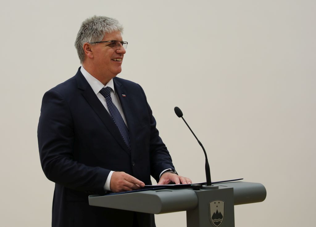 Minister Poklukar med nagovorom