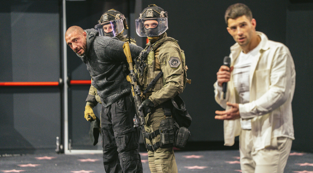 Prikazna točka napada na Franka Bajca, posredujejo policijski specialci