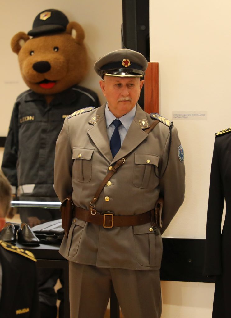 Štefan Abraham v miličniški uniformi