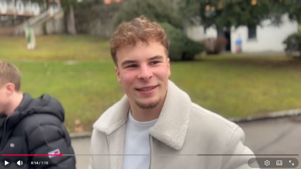 Video z informativnega dneva, izjava enega od obiskovalcev (zajem zaslona)