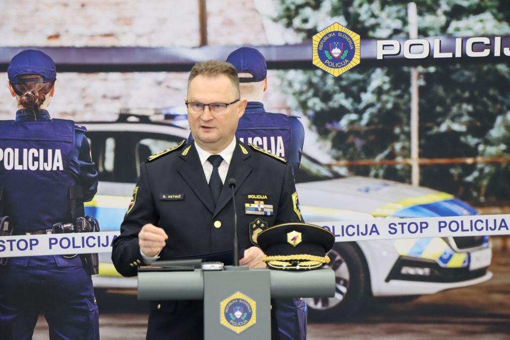 Petrič med nagovorom