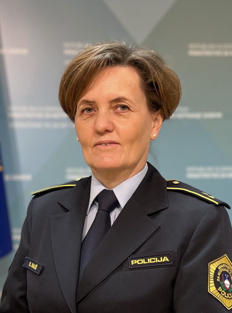 SuzanaRaus1 izrez