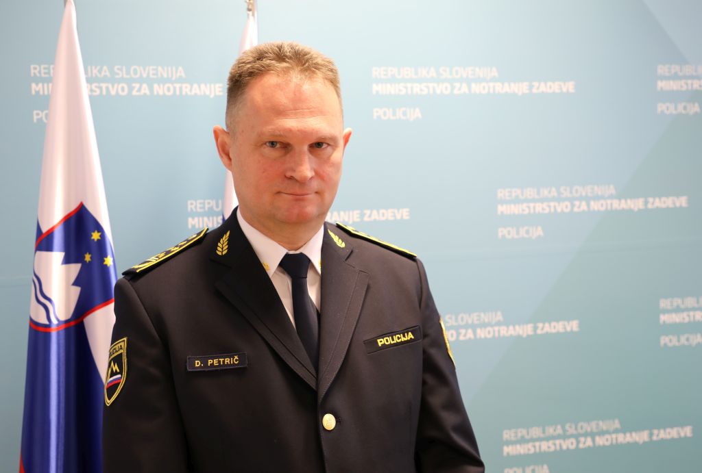 Slika Damjana Petriča v uniformi