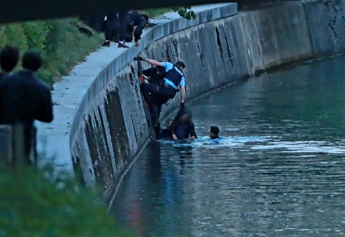 pogumna policista foto tadej bernik
