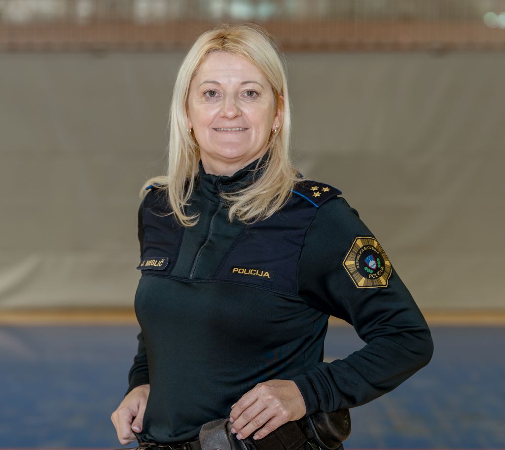 Policistka Janja Meglič