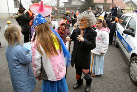 090224-Pust-m