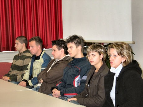 Kandidati04