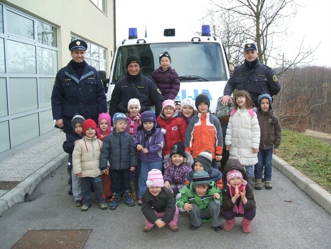 Policija vrtec