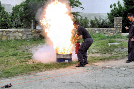 080605-Istra08_gasenjePozara