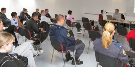 081029-VarstvoPredPozarom01
