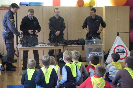 081114-OS_Cerknica02