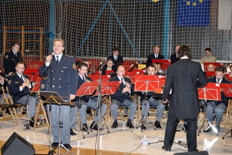 slika s slavnostnega koncerta orkestra v Slovenj Gradcu, 2006, solist in dirigent