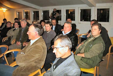 071224-OkroglaMiza_Schengen03