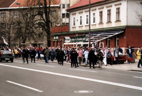 navijači pred prireditvijo